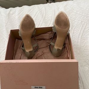 Miu Miu beige/grey size 36/6 gently worn dress shoes.